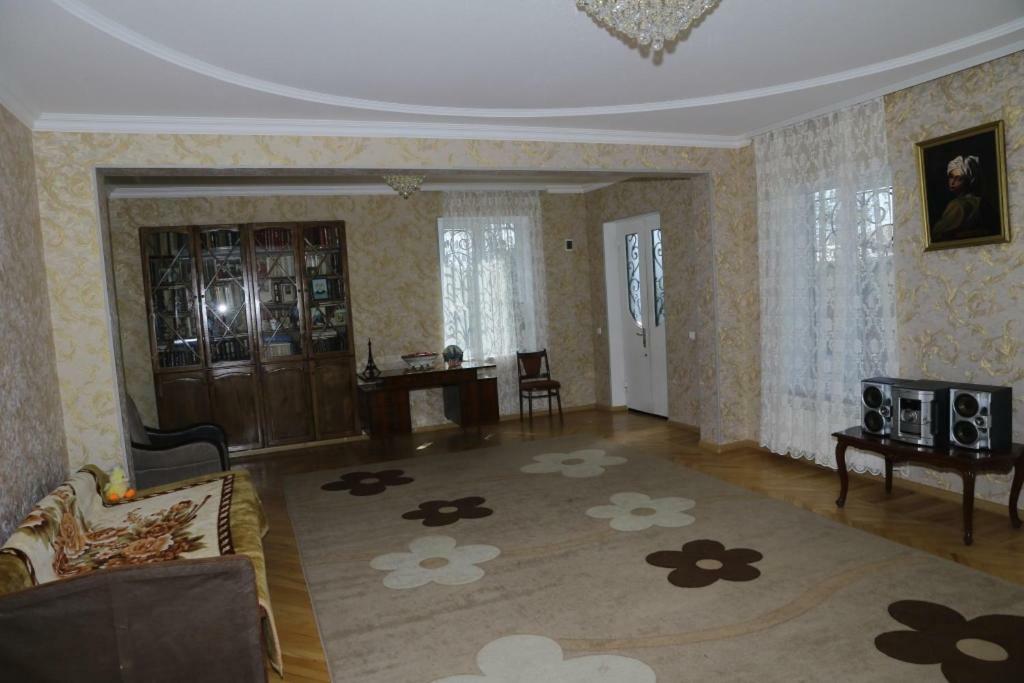 קוטאיסי Nana'S Apartment מראה חיצוני תמונה